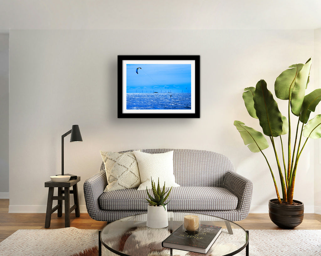 Affiche Kitesurf sur Océan Bleu – Photo Déco Bord de Mer