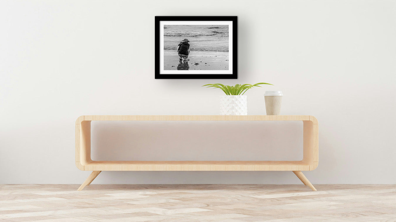Affiche Maman et Enfant face à la Mer – Photo Noir et Blanc Émotion