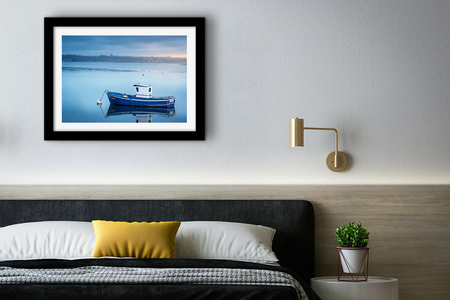 Affiche Bateau de Pêche à Pen Bron – Poster Déco Marine Bleu Zen