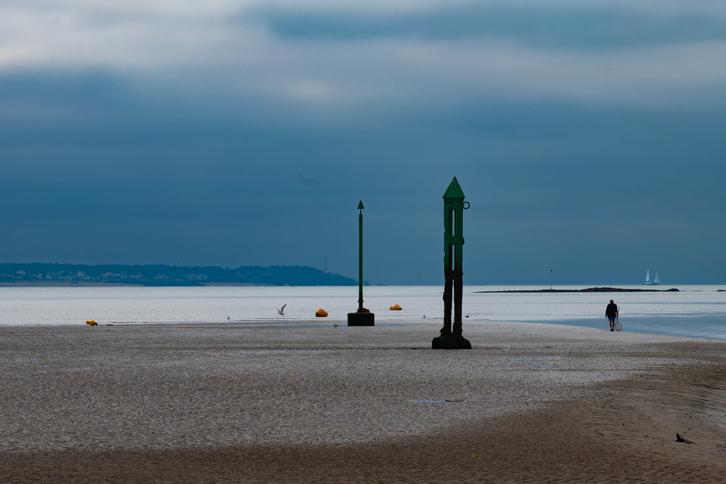 Affiche Plage à Marée Basse – Photo Déco Bord de Mer Apaisante