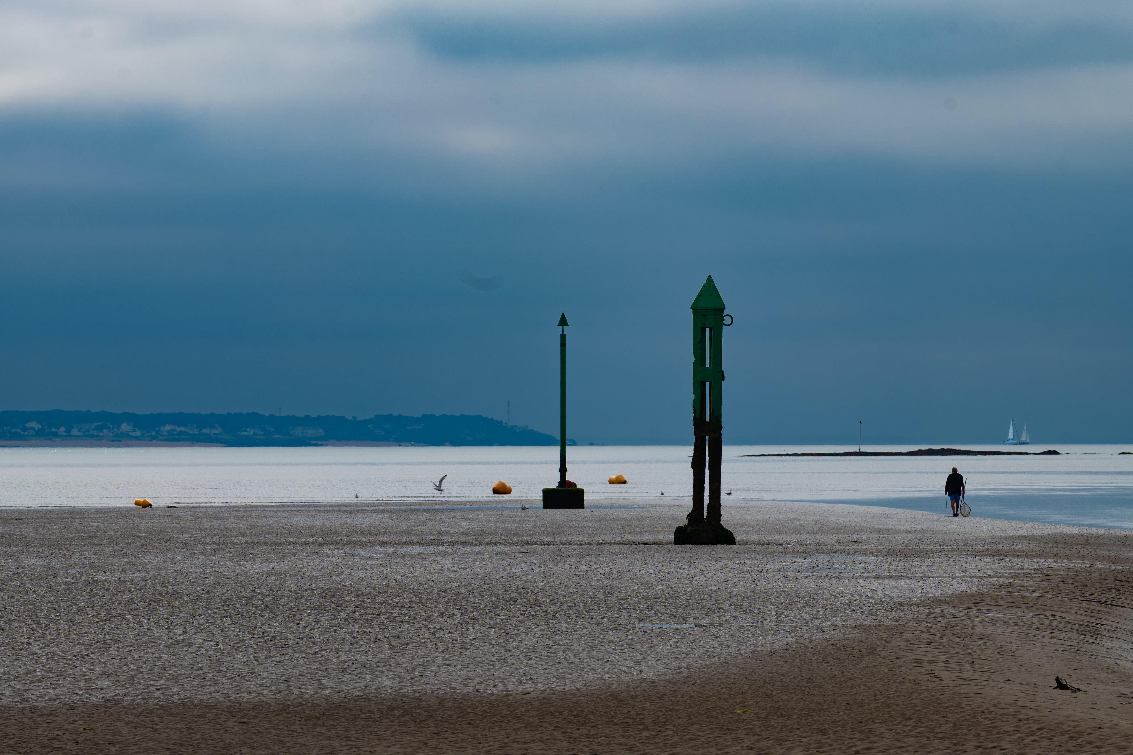 Affiche Plage à Marée Basse – Photo Déco Bord de Mer Apaisante
