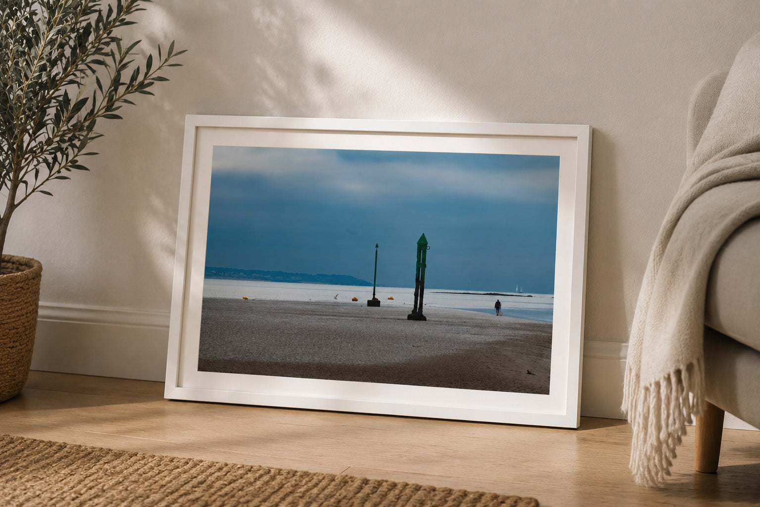 Affiche Plage à Marée Basse – Photo Déco Bord de Mer Apaisante Patrick Garnier Photographe