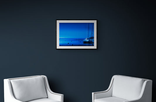 Affiche Bateau à l’échouage – Photo Déco Bord de Mer Bleue